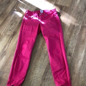 EUC TRUE RELIGION SIZE 27